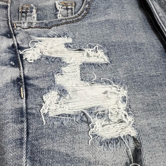 AMERICAN EAGLE SUPER HI-RISE SHORTIE WOMEN'S BLUE DENIM JEAN SHORTS SIZE 4 NWT - Picture 2 of 8